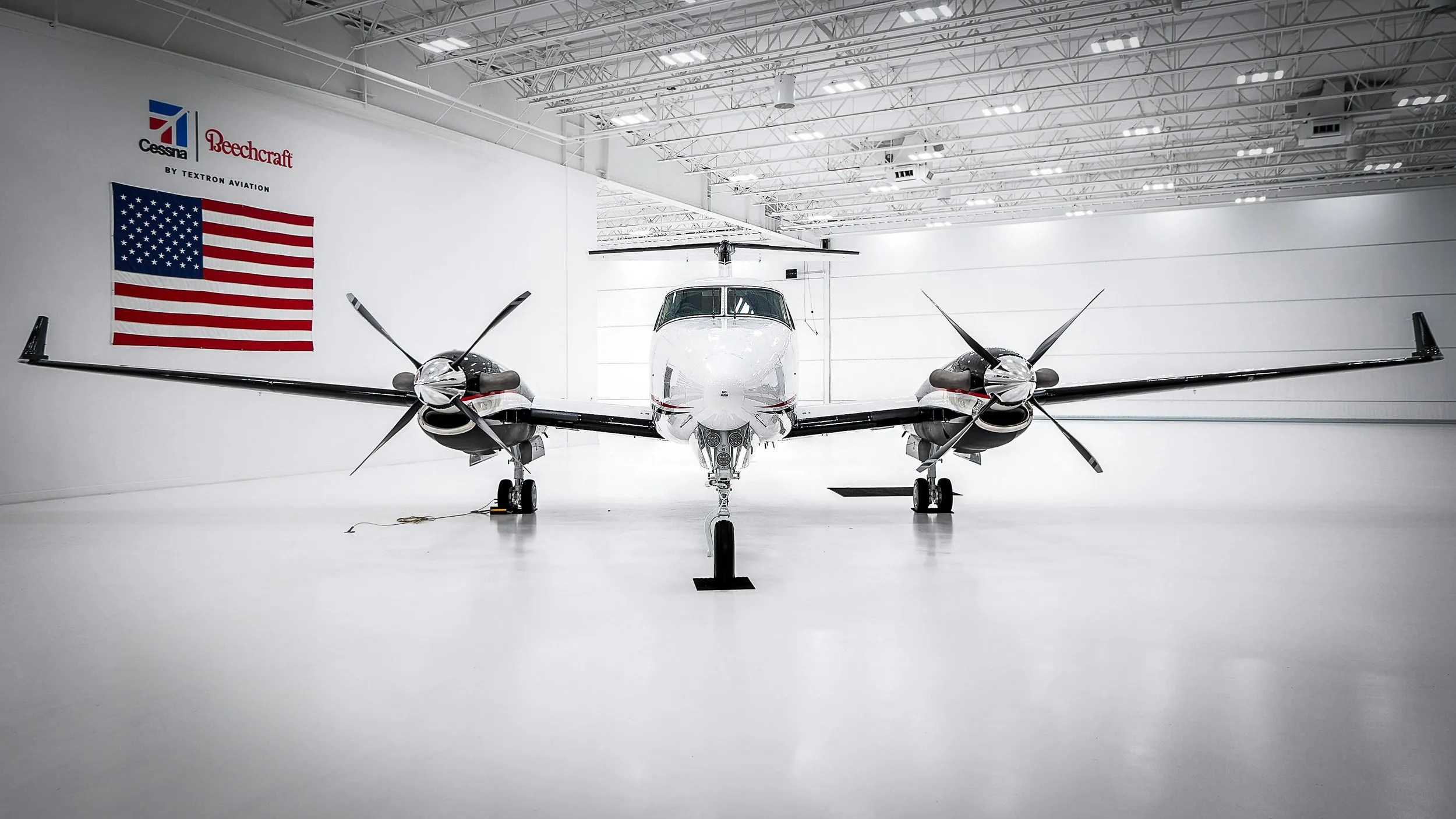 KING AIR 260